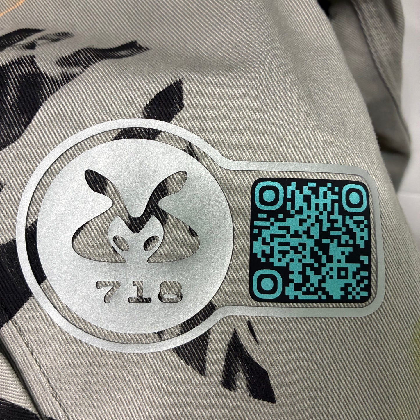 #718 The Grand Adventure (Hyperprint, L)