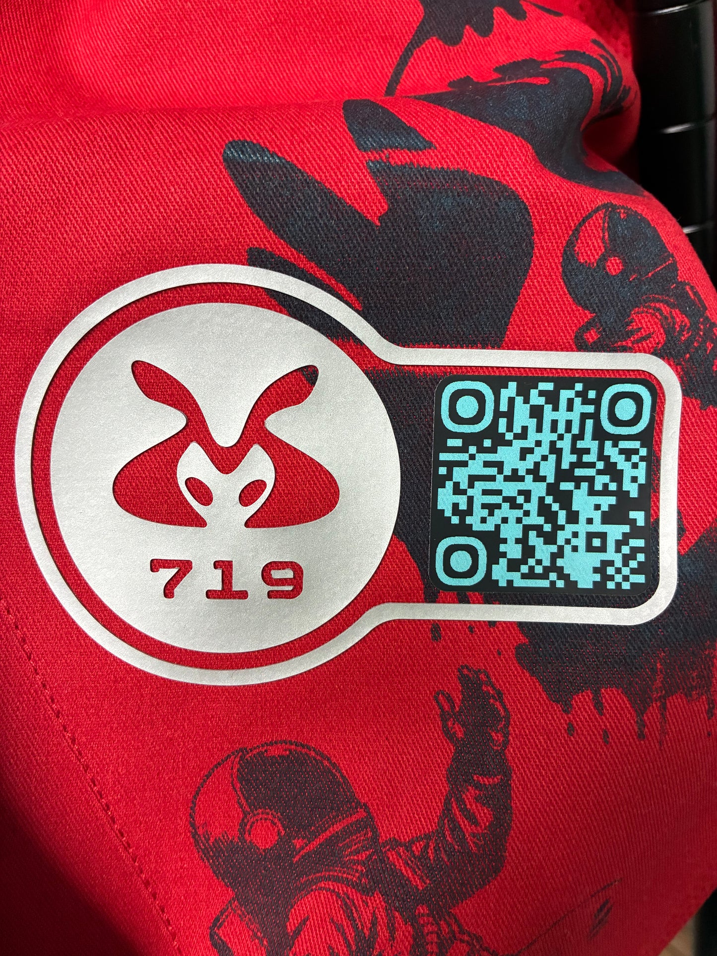 #719 Fly Me To Mars (XL)