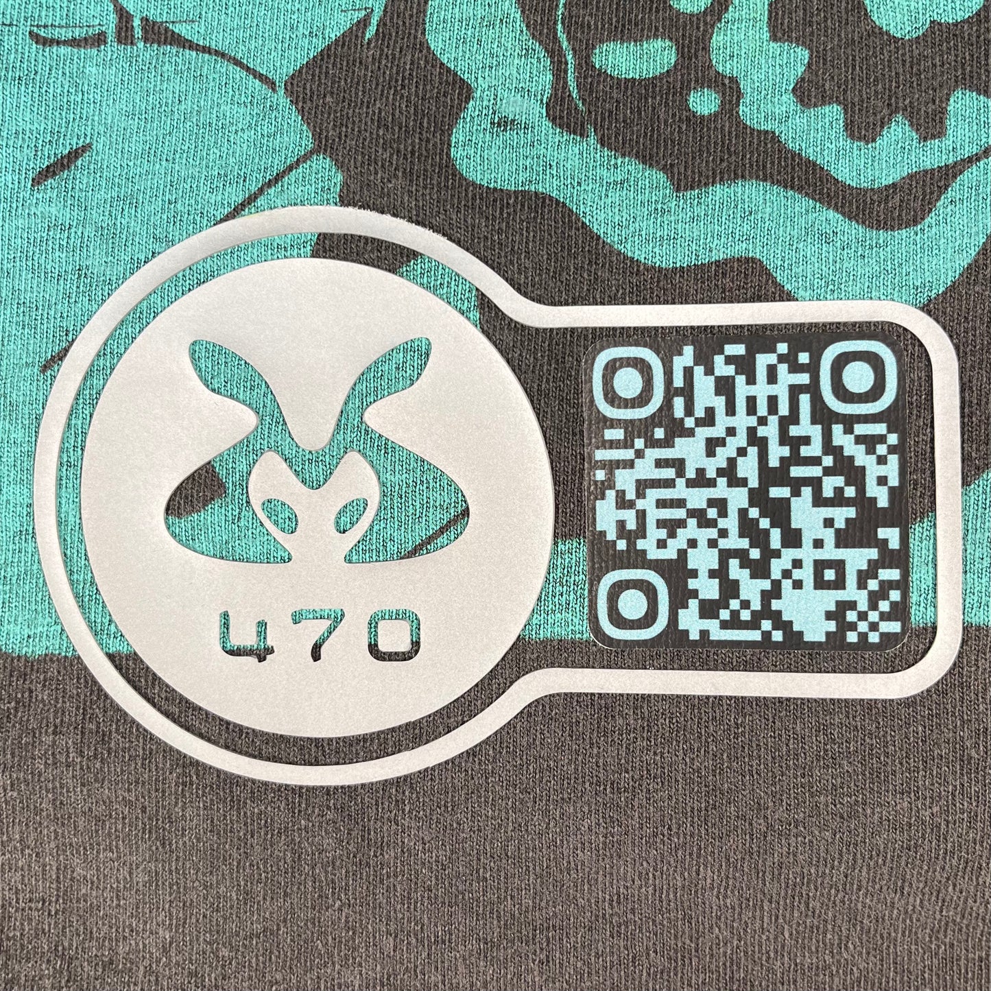 #470 - (Heavy Weight 100% Cotton Made in the USA, XL)