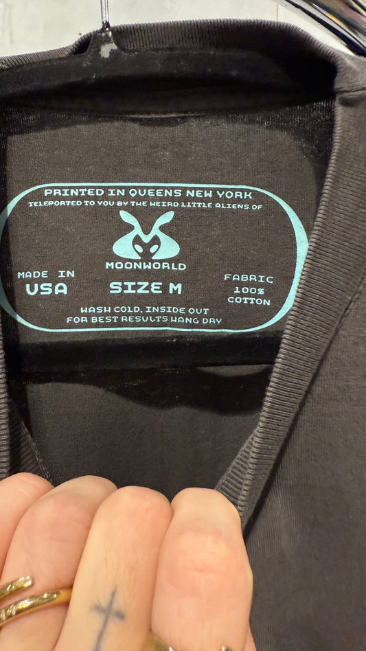 857 M