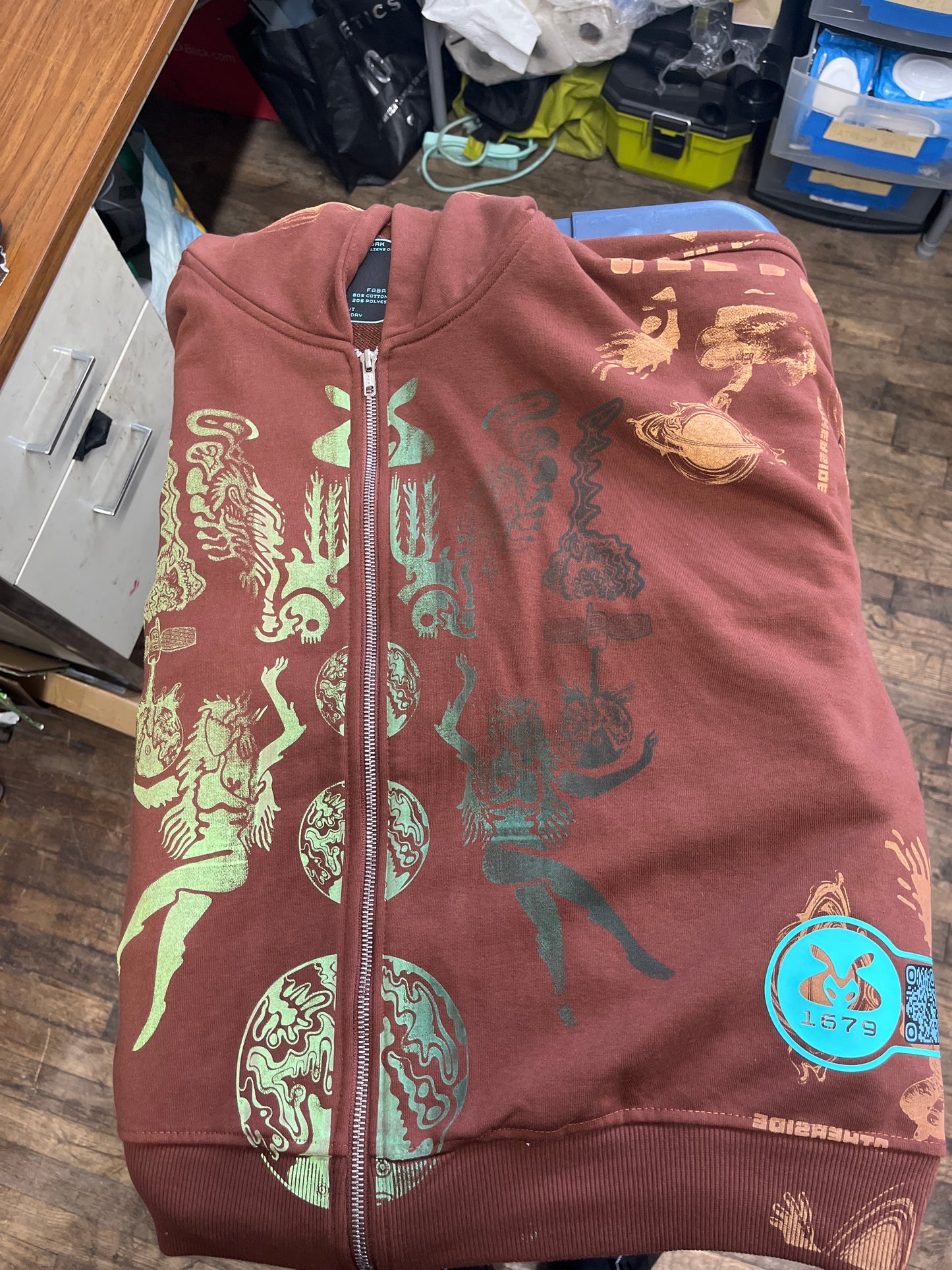 #1679 L