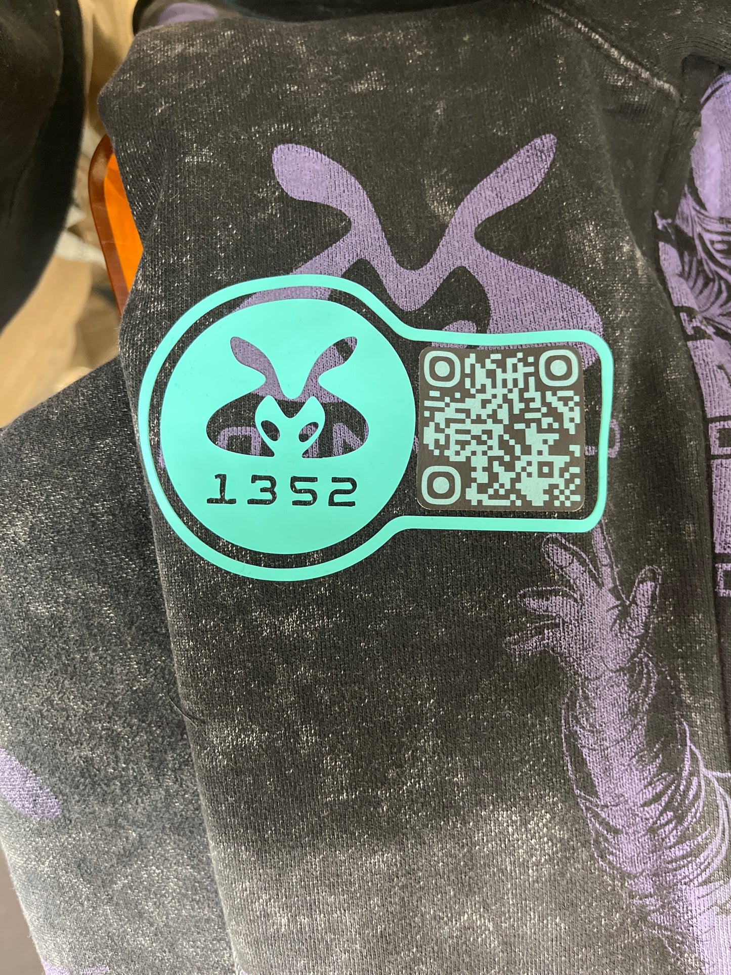 1352 + 1353 M