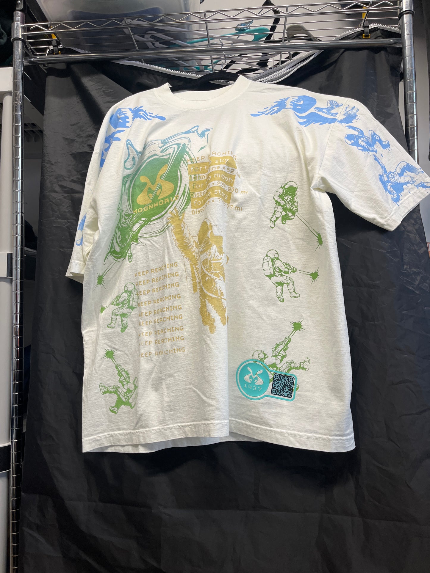 1437 XL