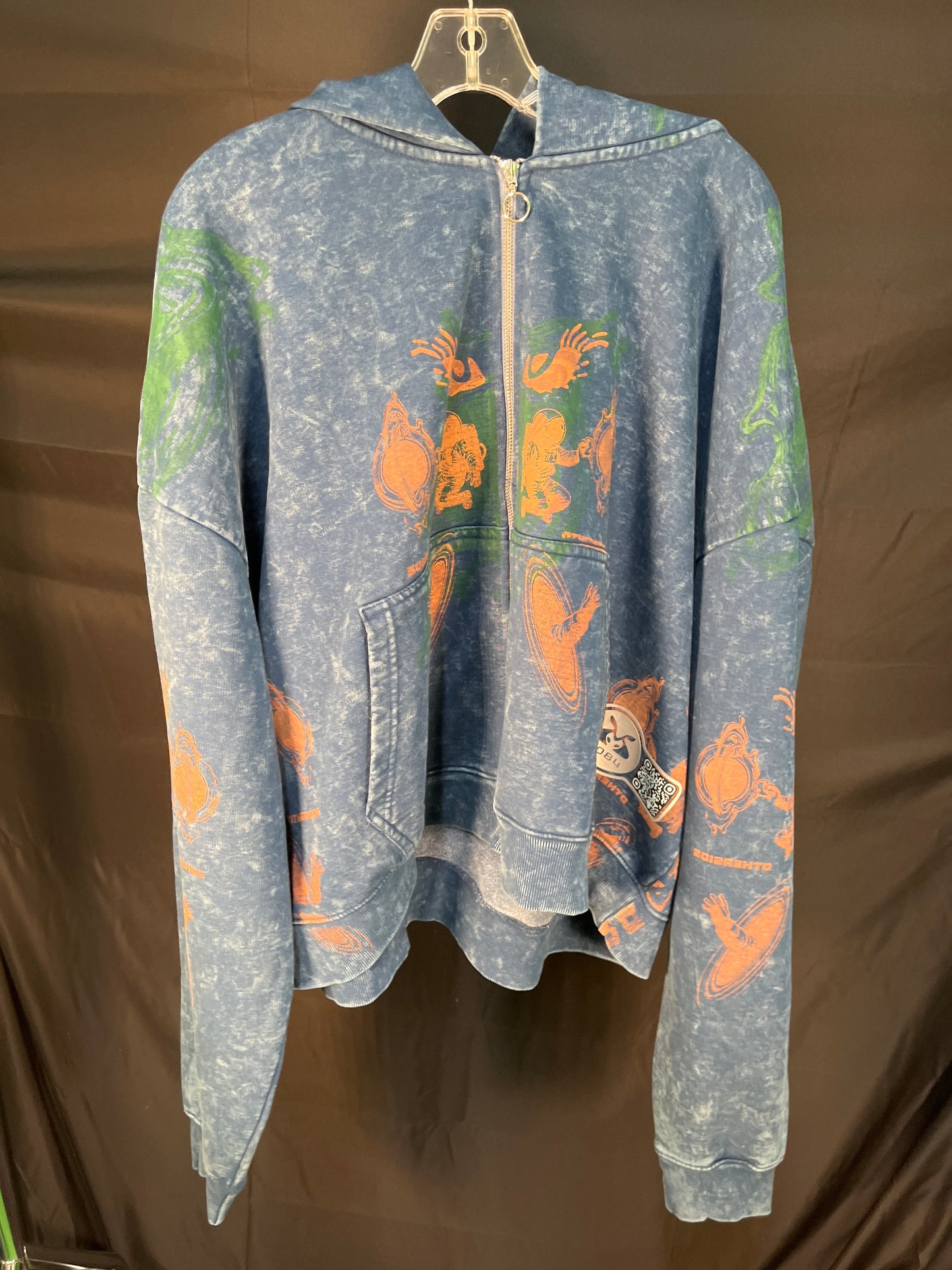 1084 XL