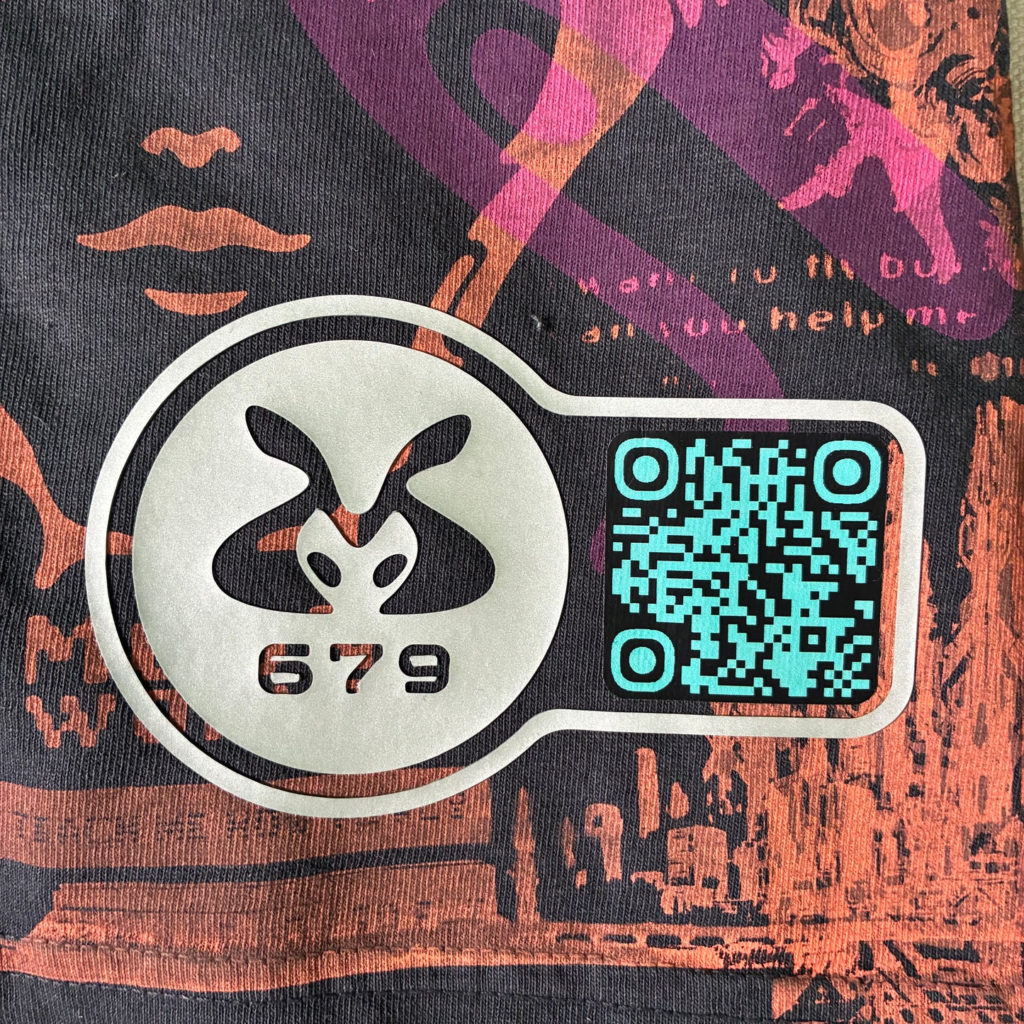 #679 New Worlds (Hyperprint XL)