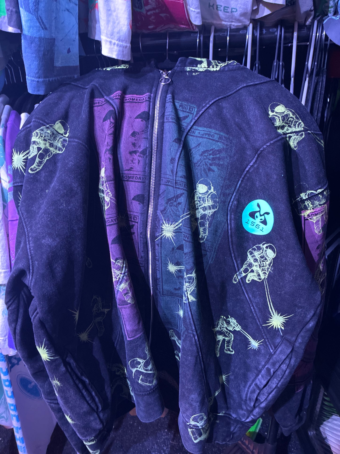 1561 2XL