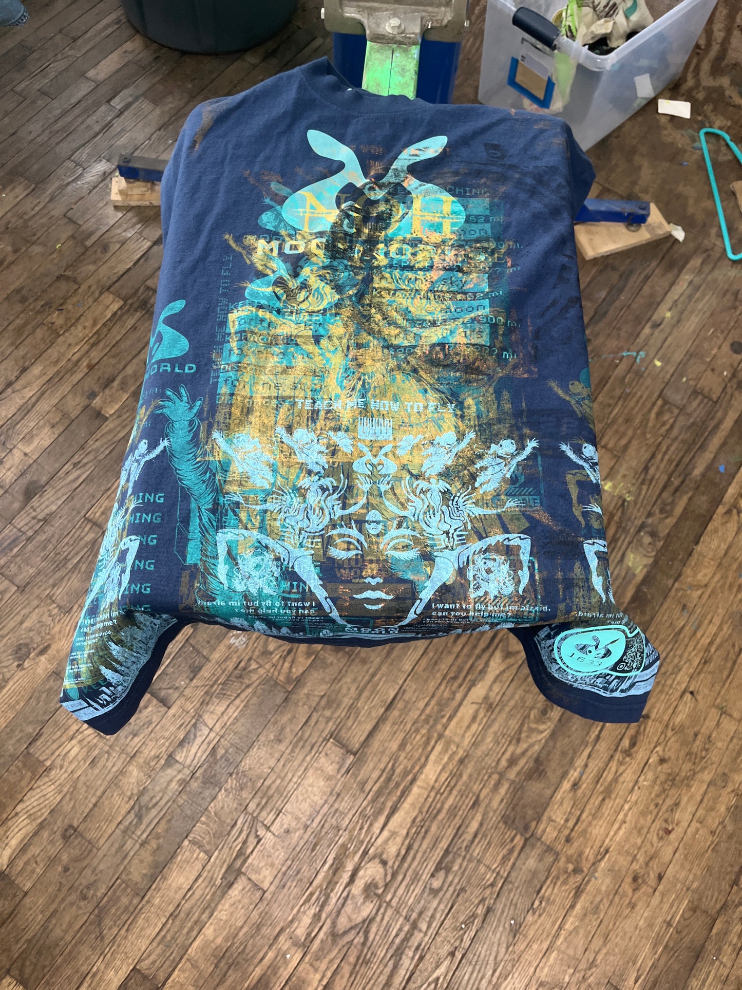 1633 XL