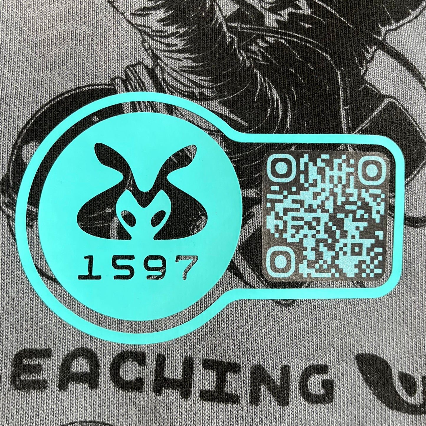 #1597 - Inspired Charcoal  (Acid Wash Fleece Pull Over, L)